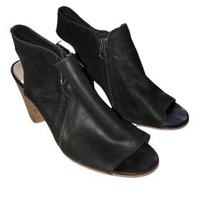 SBICCA Open Toe Ankle Side Zipper Heels Sz 9